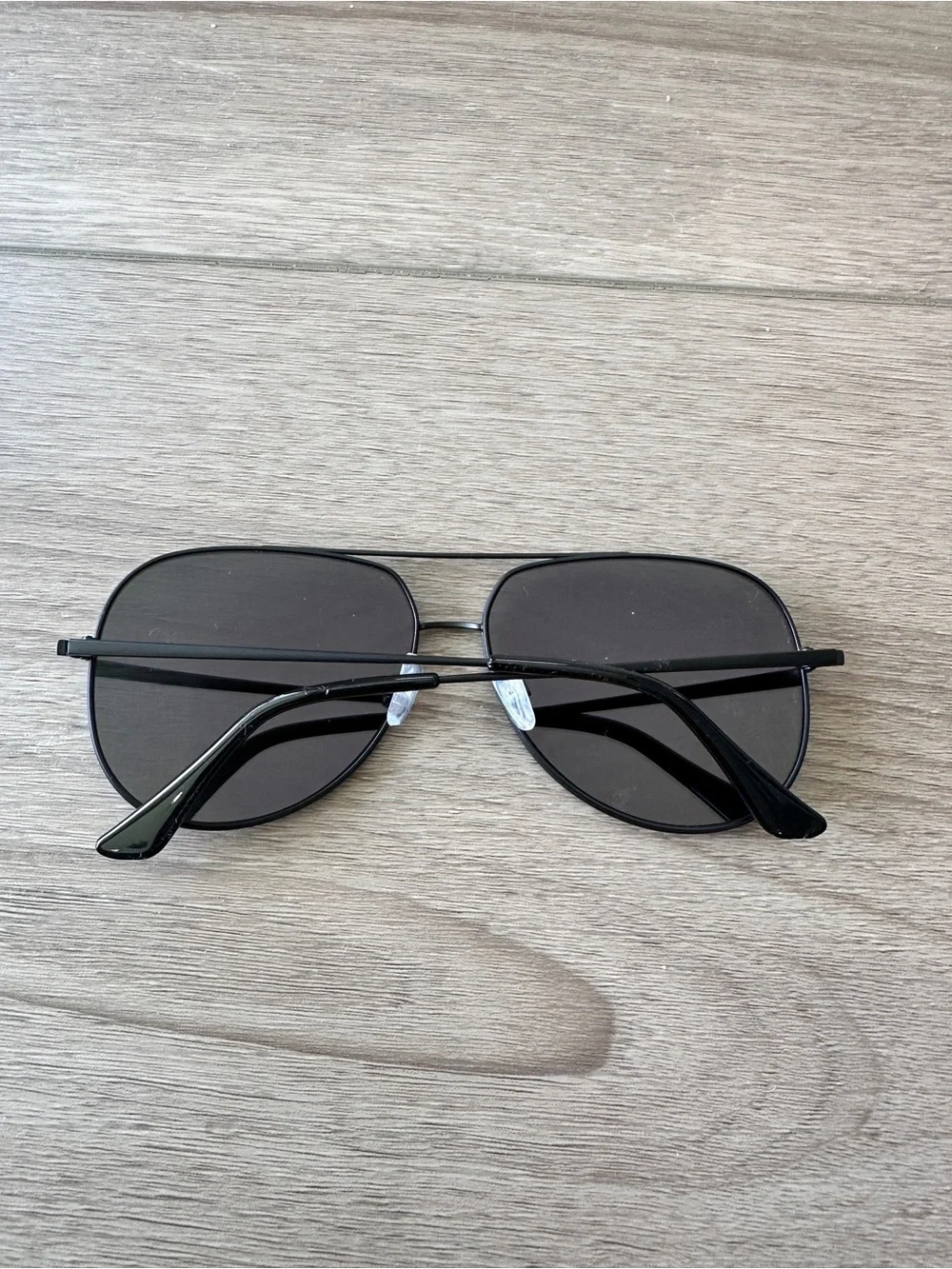 FREYRS Eyewear Black Aviator Sunglasses Pink Mirrored Lenses + Case - Brand New